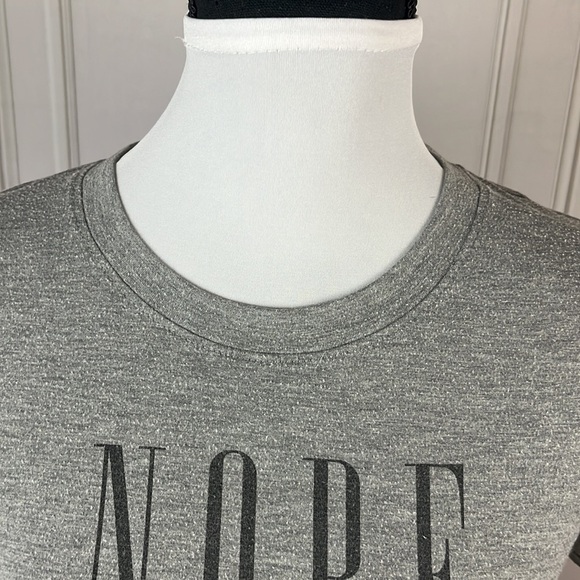 Nope tshirt 🖤 - Picture 2 of 9
